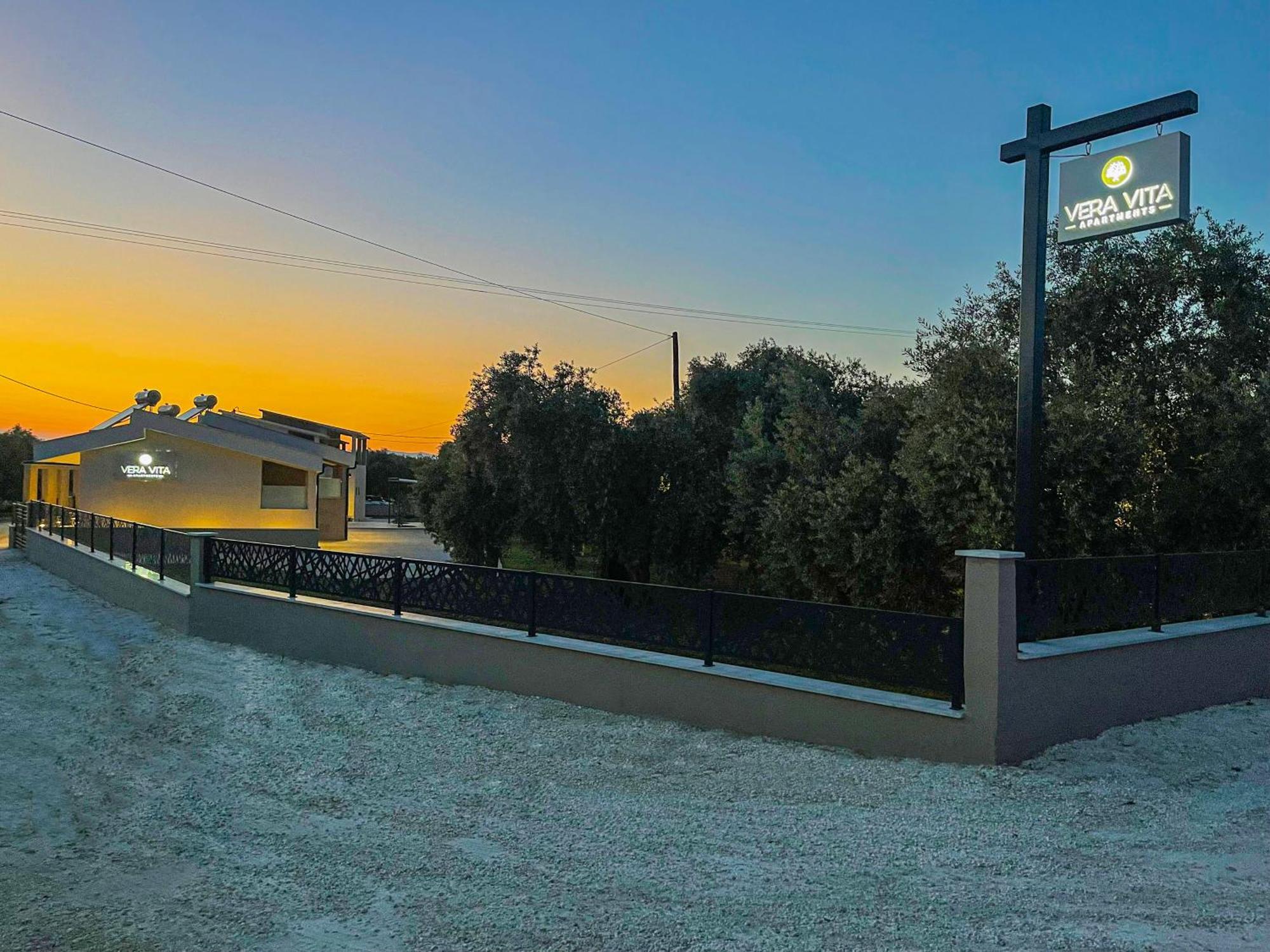 Vera Vita Apartments Skala Rachoni  Exterior photo